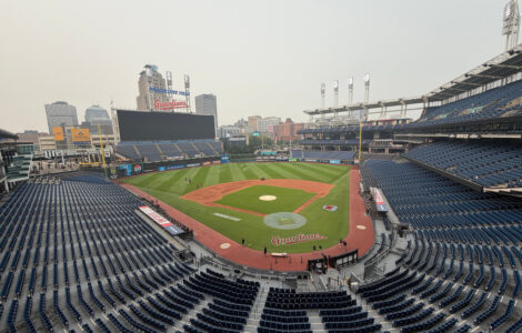 Poor air quality caused by wildfires prompts Pirates-Guardians to attempt Saturday doubleheader